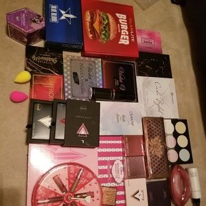 Makeup palette bundle